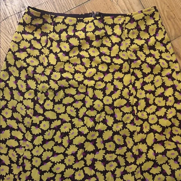 Kate Spade Yellow and Brown Floral A-Line Skirt - Picture 2 of 8